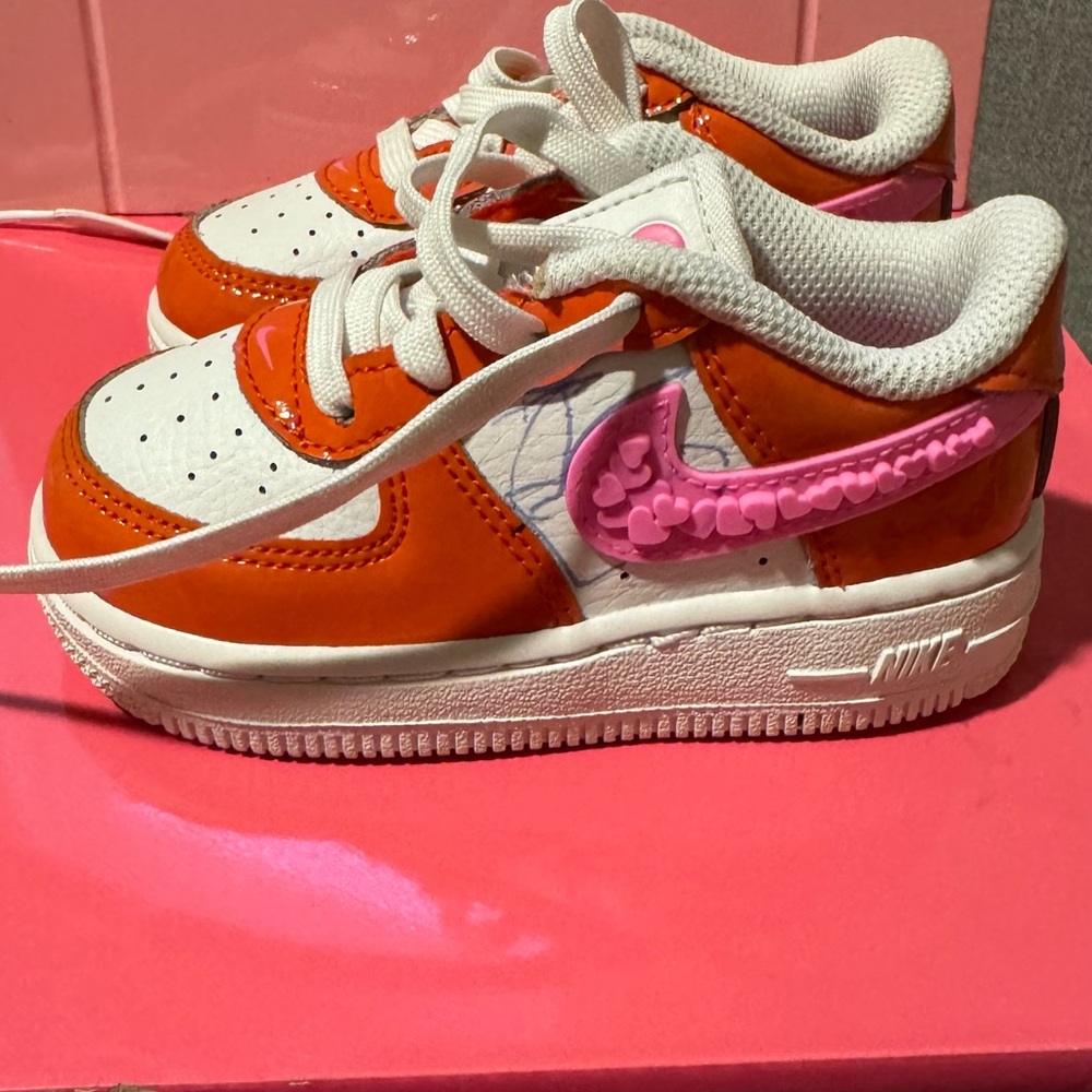 Valentine’s day air force ones great condition little pen writing on one side